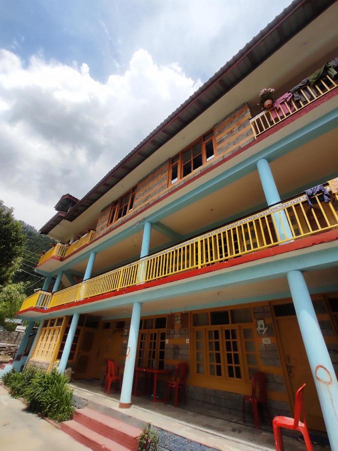 Woods Inn Mountain View Manali Exterior photo