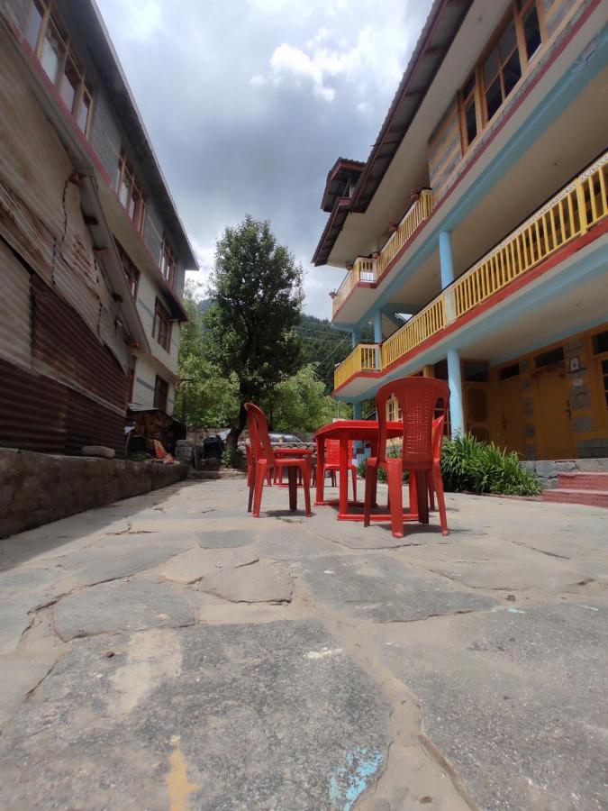 Woods Inn Mountain View Manali Exterior photo